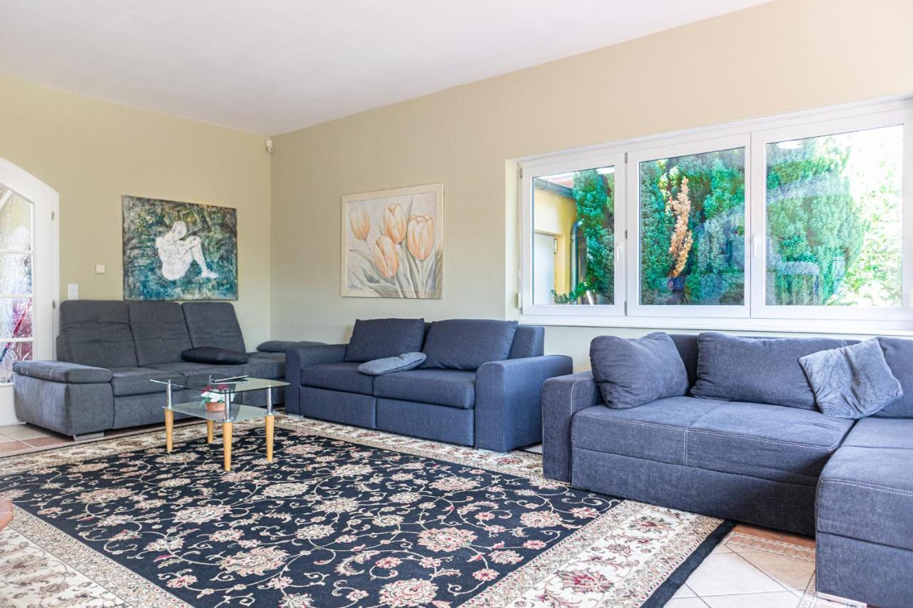 Exquisite Shared Villa - Your Private Room In This Beautiful Home Viena Exterior foto