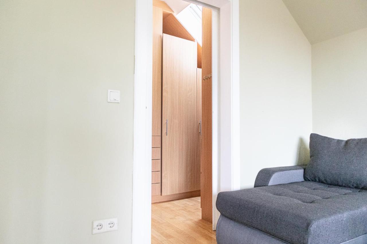 Exquisite Shared Villa - Your Private Room In This Beautiful Home Viena Exterior foto